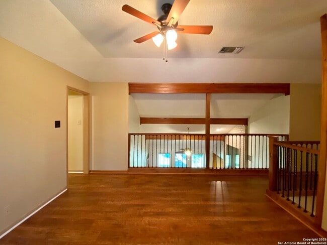 Building Photo - 8911 Shady Leaf