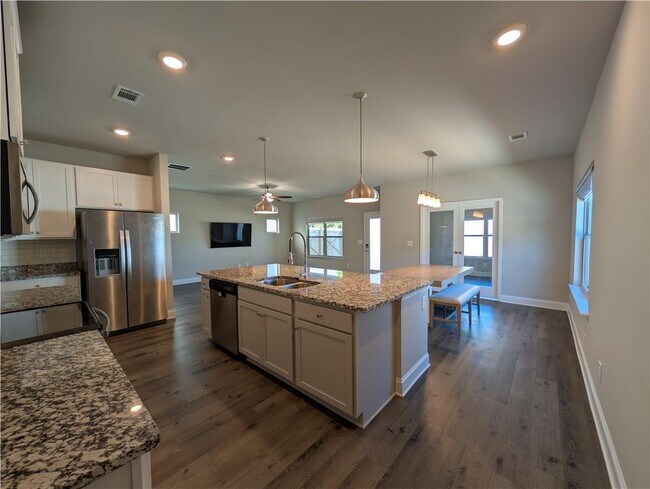 Building Photo - 3660 Salvia Dr