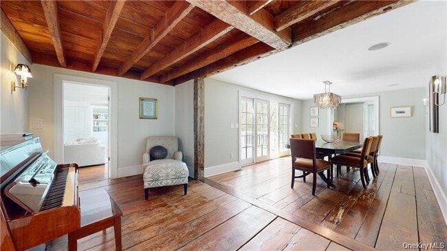 Building Photo - 25 East St