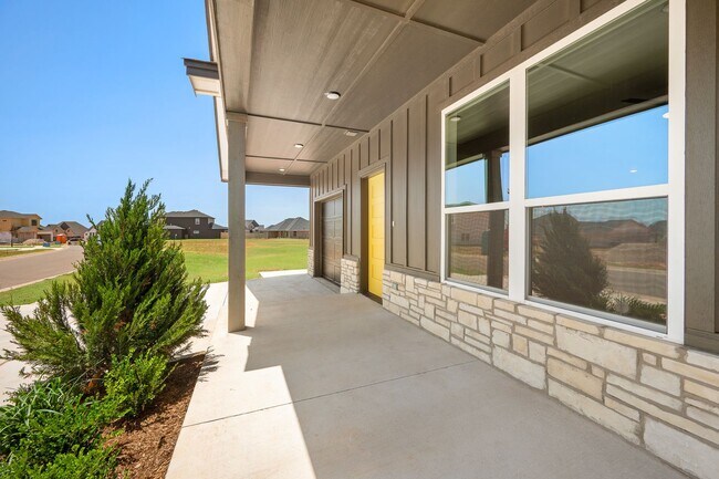 Building Photo - 4105 NW 180th St