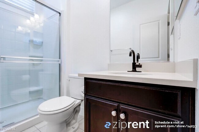 Building Photo - 4 br, 3 bath House - 1125 Berkshire Dr, La...