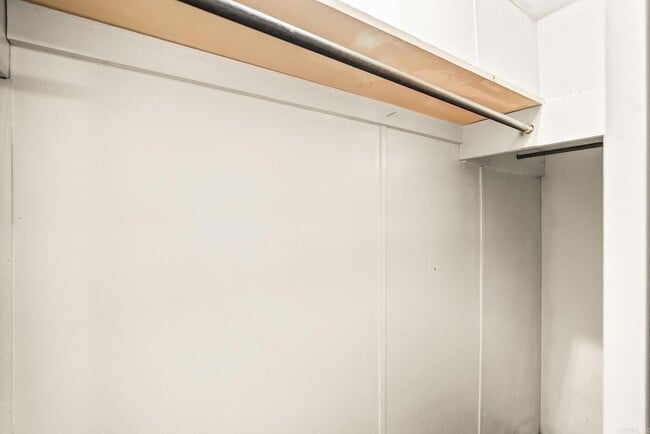 Building Photo - 11 Berrywood Cir