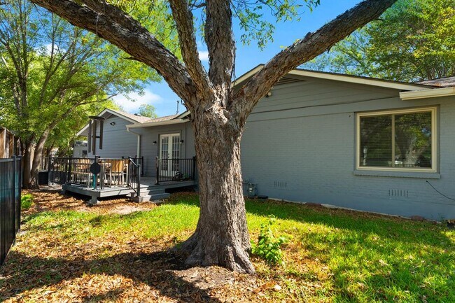 Building Photo - 1200 Aggie Ln