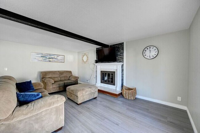 Building Photo - Fully Furnished Entertainer’s Dream with Resort-Style Pool & RV Parking!