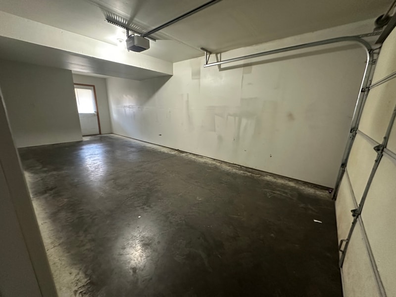 Building Photo - 440 4th Ave