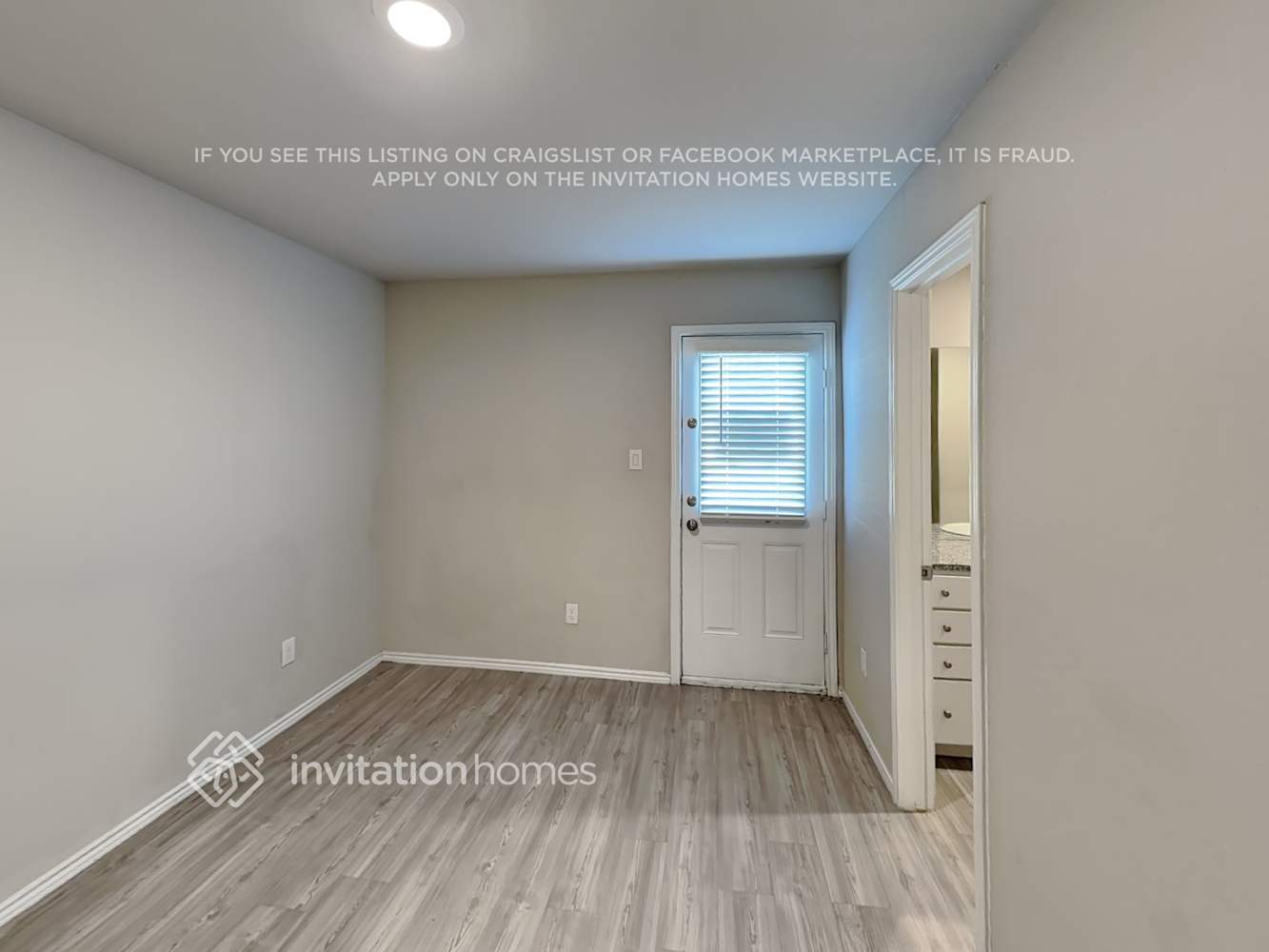 Building Photo - 8248 Piedra Medina