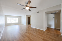 Building Photo - 6519 S Elm St
