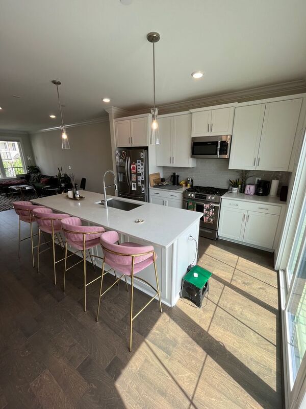 Building Photo - 1601 Draper Vw Lp