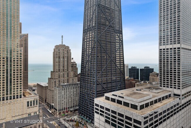 Building Photo - 800 N Michigan Ave