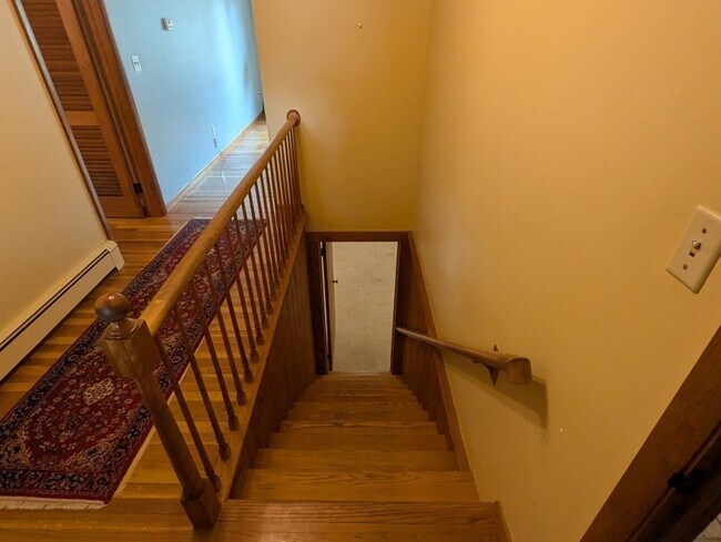 Building Photo - 29 Ridgecrest Rd