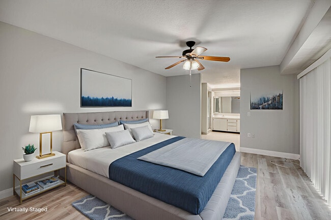 Building Photo - 1221 12th Ln