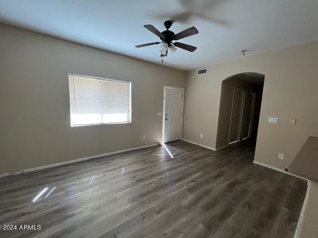Primary Photo - 1000 N 8TH Pl N