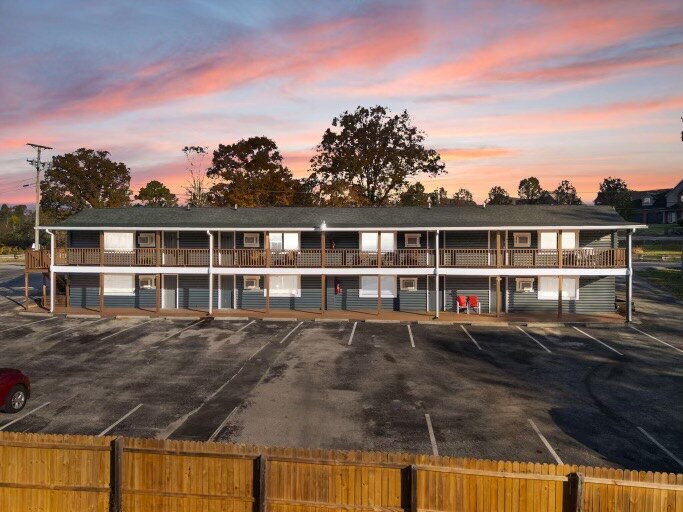 Building Photo - 81 Lee's Ford Dock Rd