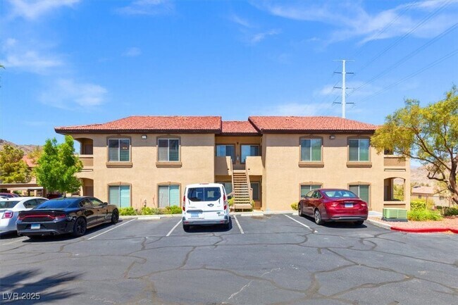 Building Photo - 3474 Desert Cliff St