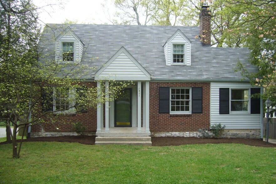 Primary Photo - 2501 Sharondale Dr