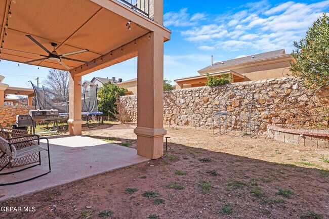 Building Photo - 11409 Pifas Nevarez Pl