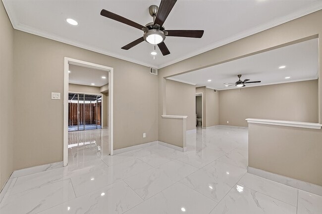 Building Photo - 6649 De Moss Dr