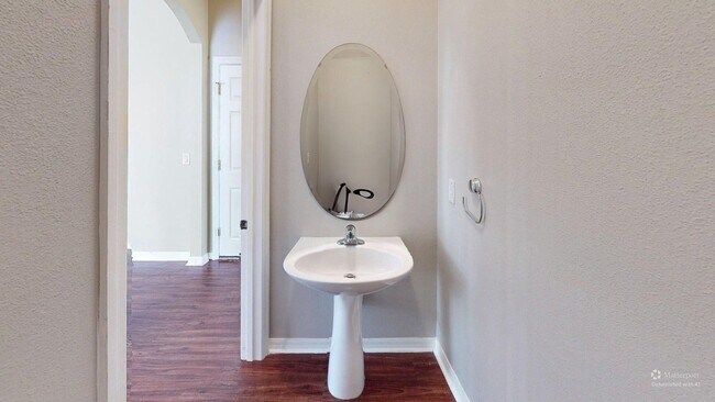 Building Photo - 4-BR 2.5 BA   AVALON PARK SOUTH