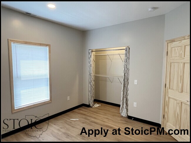 Building Photo - 224 Emmit Ave