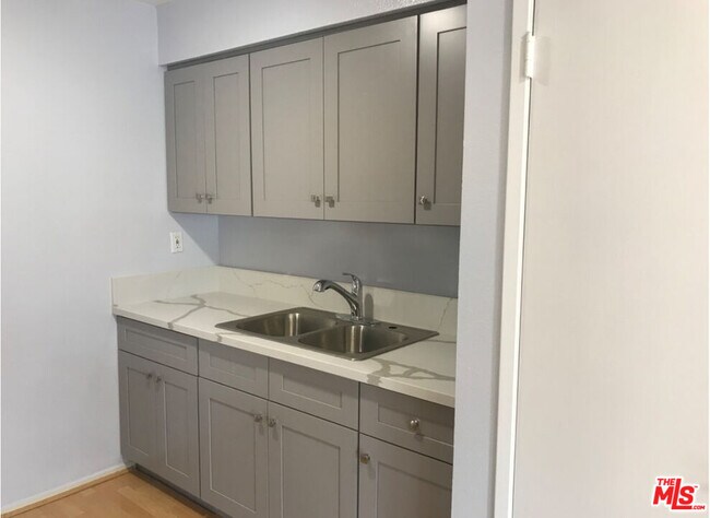 Building Photo - 10282 Tujunga Canyon Blvd