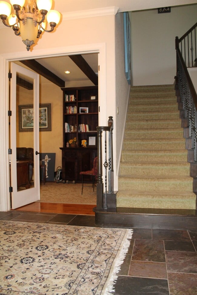 Building Photo - 2922 Ivory Creek