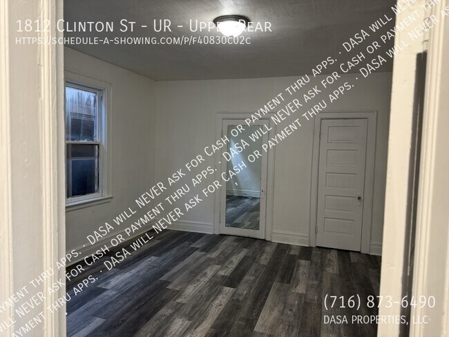 Building Photo - 1812 Clinton St