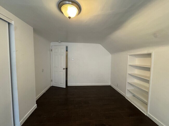 Building Photo - Guadalupe Vega Nolasco