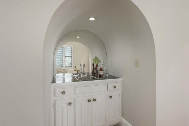 Building Photo - 4341 Hammerstone Ct