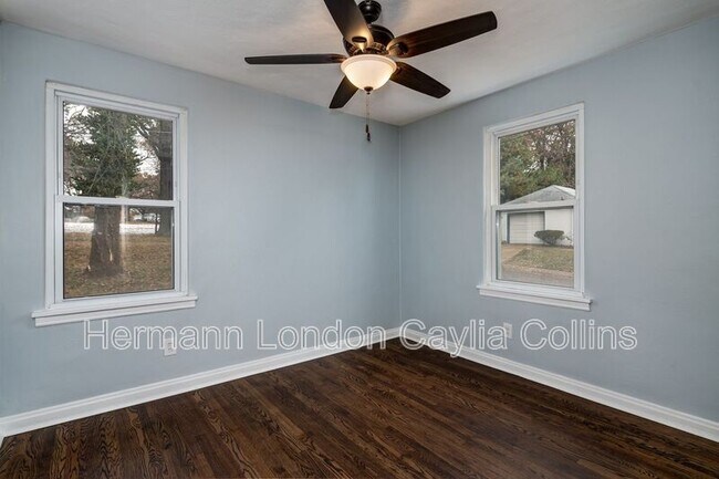 Building Photo - 7725 Kenridge Ln