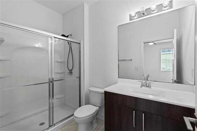 Building Photo - 1102 NW 40th Way