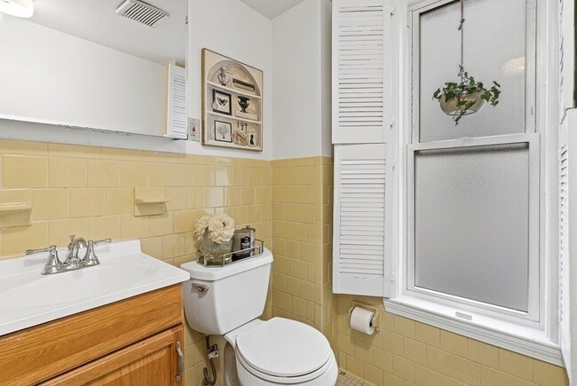 Building Photo - 7 Washburn Terrace