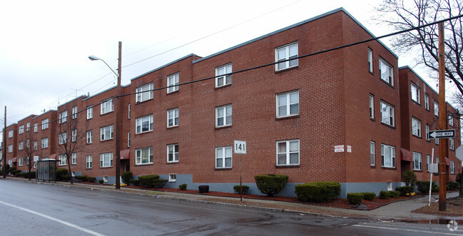949 - 963 Hampden St - 949-963 Hampden St