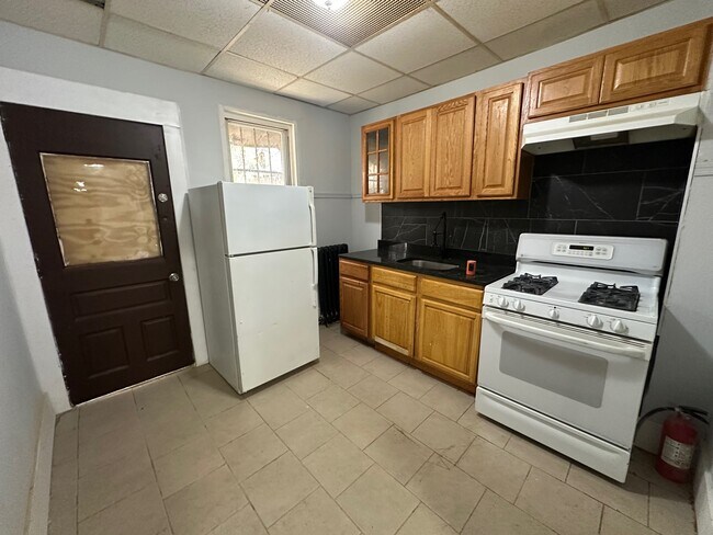 Building Photo - 4253 N 17th St