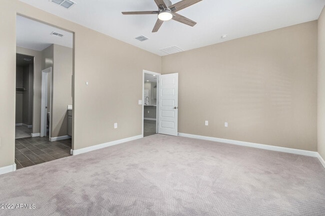 Building Photo - 24147 W Verlea Dr