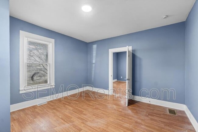 Building Photo - 1216 N Spanish St