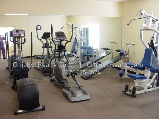 Building Photo - Beautiful 2 Bedroom, 2 Bath Condo for Rent...