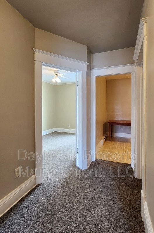 Building Photo - 1206 1st Ave S