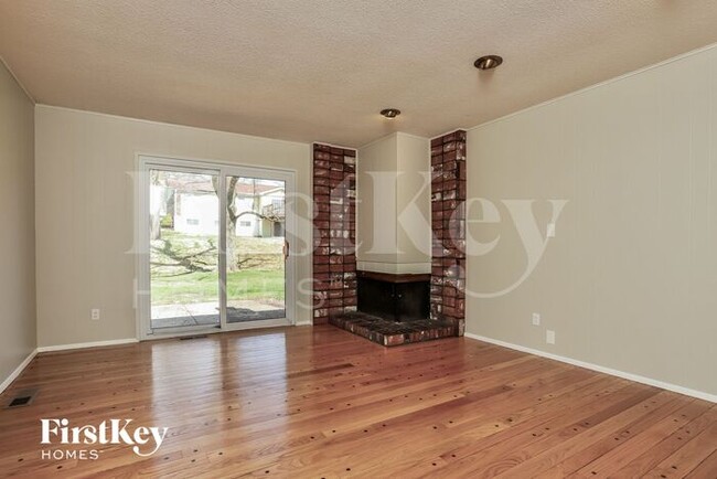 Building Photo - 13235 Delft Dr