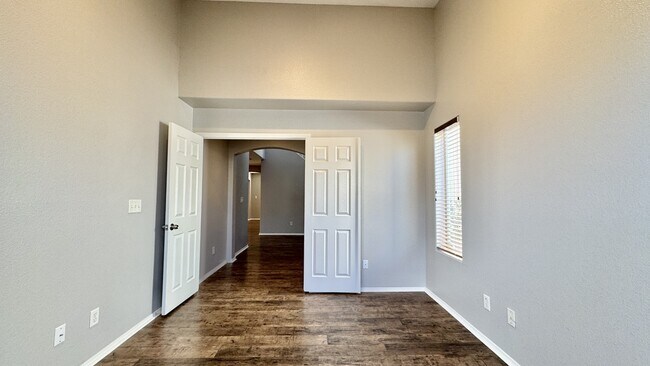 Building Photo - 4663 Aventura Canyon Ct