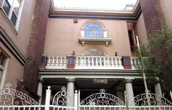 Building Photo - 3100 College Ave