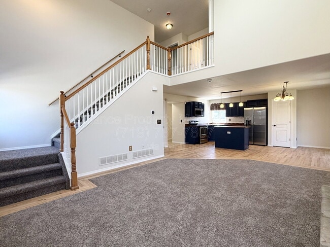 Building Photo - 6510 Oakwood Blvd