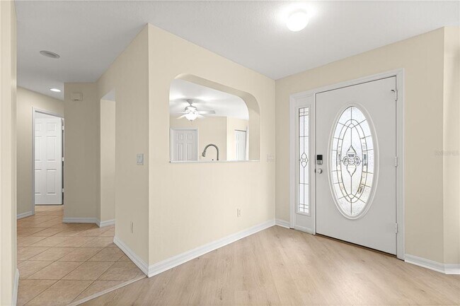 Building Photo - 9770 SW 92nd Place Rd