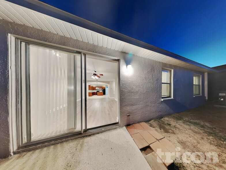 Building Photo - 8505 Pinetop Ridge Ln