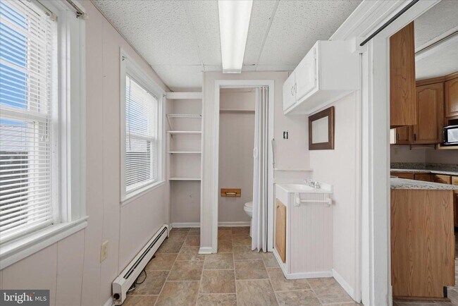 Building Photo - 508 Dunlap St