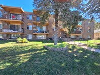 Building Photo - 1676 English St