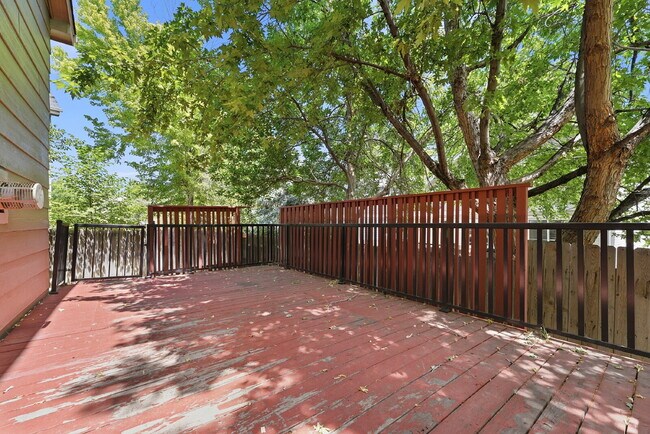 Building Photo - $3,025.95 - 3 Bed, 2.5 Bath Parker Home with In Unit Laundry and Central AC!