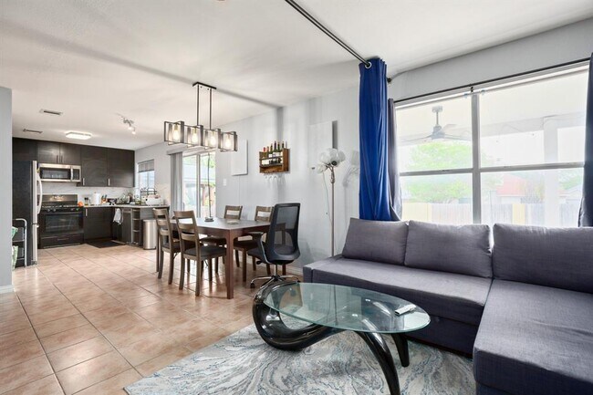 Building Photo - 13803 Randalstone Dr