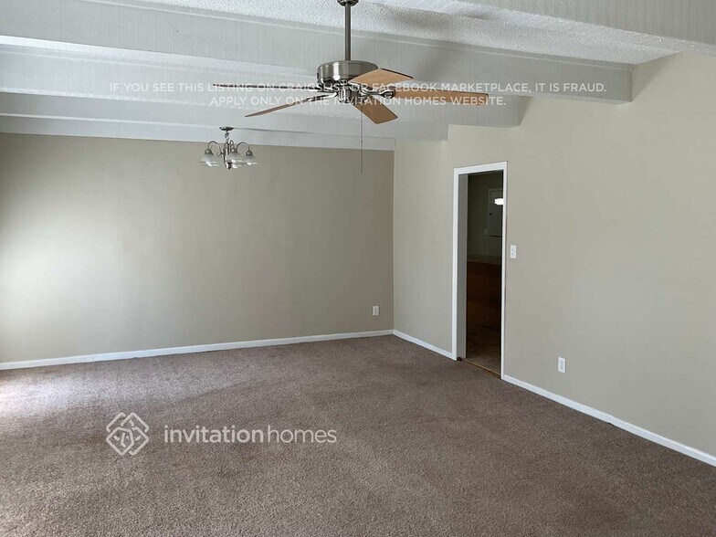 Building Photo - 3011 Stoneridge Ct