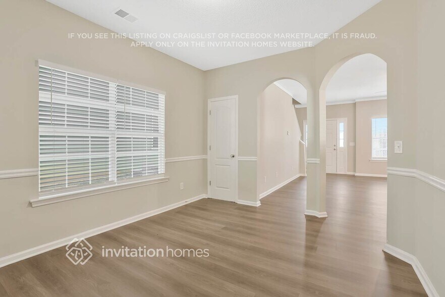 Building Photo - 3146 Imperial Cir SW