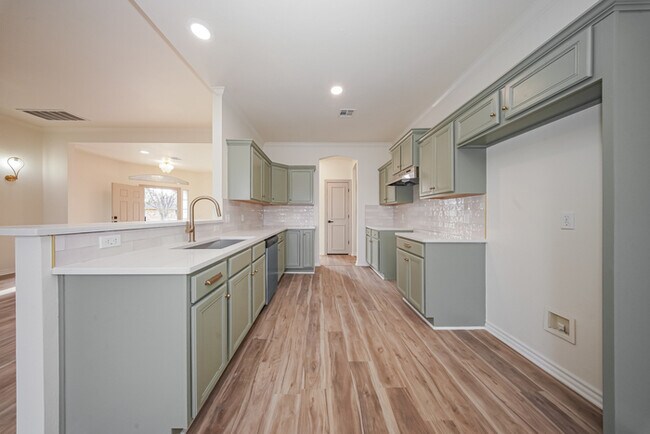 Building Photo - 11601 Hackney Ln